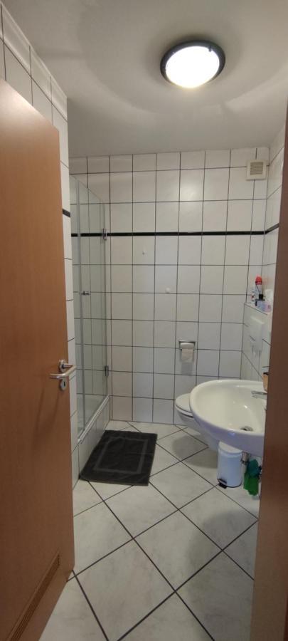 Moderne Ferienwohnung Lindlar, Dorf- Und Waldnah, Gratis W-Lan, Nr Eksteriør billede